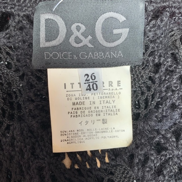 Dolce and Gabbana Size 40 black crochet beaded top - Picture 12 of 13